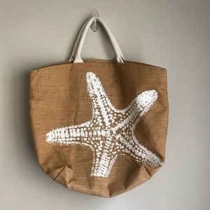 2 Chic White Starfish Jute Tote Bag